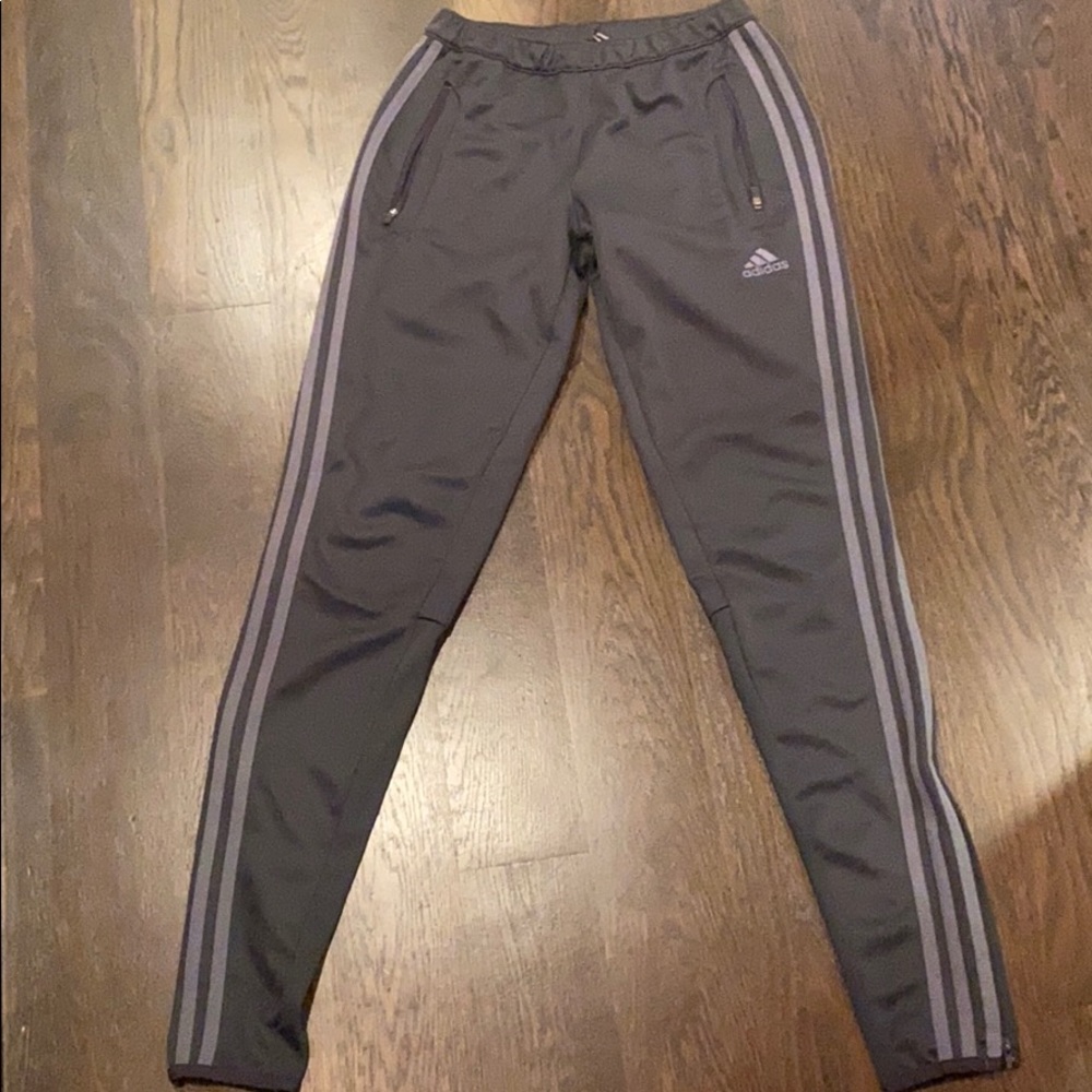 Adidas joggers